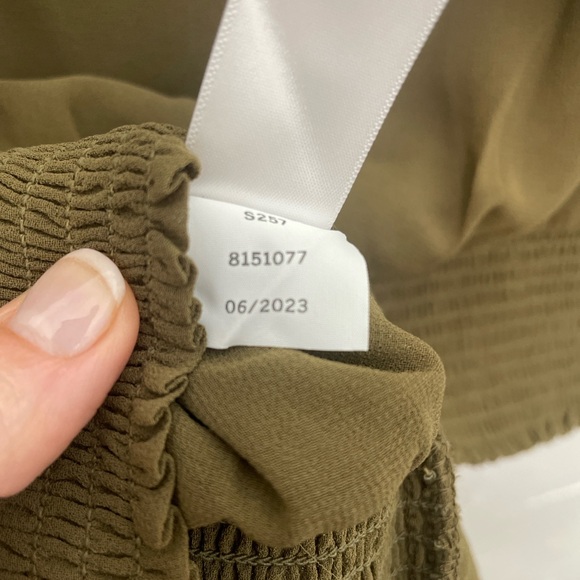 1. State Step into Fall Top - Picture 8 of 8